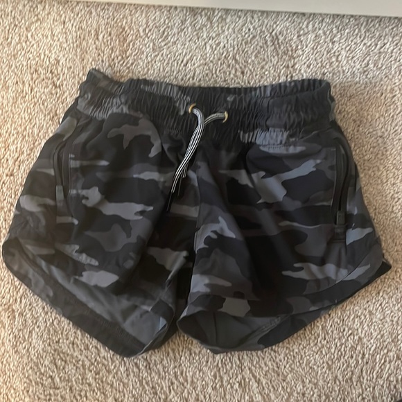 Athleta Other - Athletic black and grey camo shorts